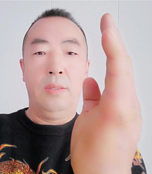 河洛群侠传铁砂掌残页在哪里？铁沙掌支线如何完成？